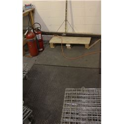 INDUSTRIAL WESTERN SCALE CO SHIPPING SCALE