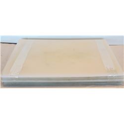 5 ASSORTED PLASTIC CUTTING BOARDS