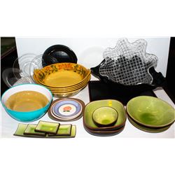 LOT OF VARIOUS STYLED DISHES AND SERVING BOWLS