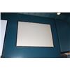 Image 1 : 6'X8' BUTTON SCREEN PROJECTION SCREEN