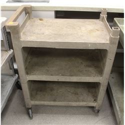 3 TIER RUBBERMAID PLASTIC SERVICE CART ON CASTORS
