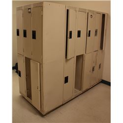 POD BANK OF 26 HALF SIZE  LOCKERS