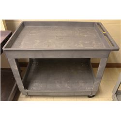 RUBBERMAID 2-TIER SERVICE CART ON CASTORS
