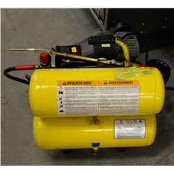 POWERFIST 2HP TWIN-STACK AIR COMPRESSOR