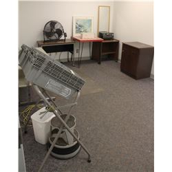 CONTENTS OF OFFICE INCLUDING 2 DESK, TABLE,