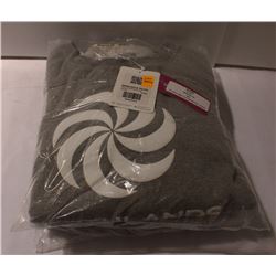 2 NEW WOMEN'S 2XL BEARLAKE FLEECE ROOTS PULLOVER