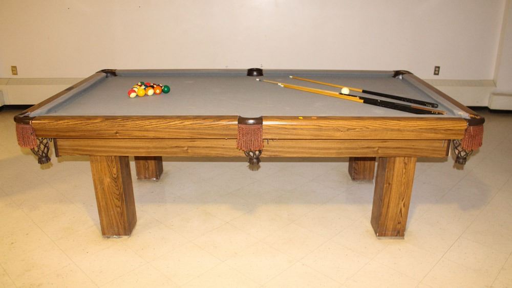 4FT X 8FT DUFFERIN POOL TABLE W/ BALLS, 4 CUES