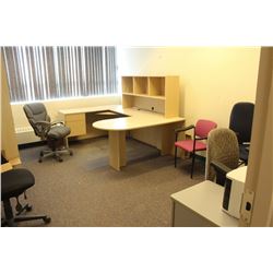 "U" SHAPED DESK WITH TOP HUTCH,4 OFFICE CHAIRS,