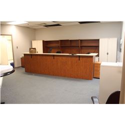 OFFICE RECEPTION DESK,CHAIRS & LARGE BACK DESK W/