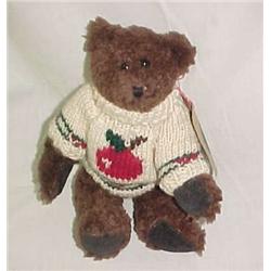 Brown Bear w/Sweater 9 in. by Boyd's Bears