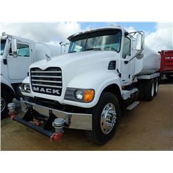 2007 MACK CV713 WATER TRUCK, VIN/SN:1M2AG11Y07M060630 - T/A, MACK AI-400 ENGINE, 10 SPEED TRANS, UNU