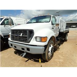 2002 FORD F650 WATER TRUCK, VIN/SN:3FDWF65H92MA27655 - S/A, CAT DIESEL ENGINE, 6 SPEED TRANS, 12' FL
