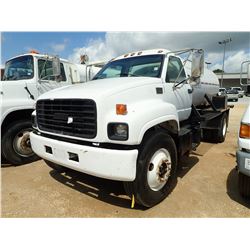 1999 GMC C6500 WATER TRUCK, VIN/SN:1GDK7H1C3XJ517675 -S/A, CAT DIESEL ENGINE, A/T, WATER TANK W/ REA