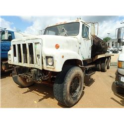 1988 INTERNATIONAL S2500 WATER TRUCK, VIN/SN:1HTZPGHT0JH586795 - T/A, CUMMINS ENGINE, 8LL TRANS, REA