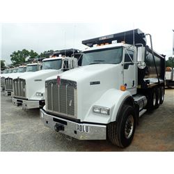 2019 KENWORTH T800 DUMP, VIN/SN:1NKDL40X9KJ223789 - TRI AXLE, 500 HP CUMMINS X15 ENGINE, 8LL TRANS, 