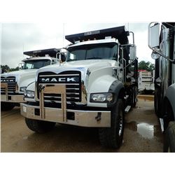 2019 MACK GR64F DUMP, VIN/SN:1M2GR4GC0KM008537 - TRI AXLE, 455 HP MACK MP8 ENGINE, MACK T310M 10 SPE