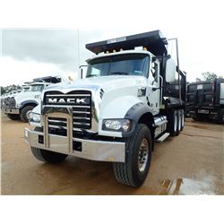 2019 MACK GU713 DUMP, VIN/SN:1M2AX07C3KM041438 - TRI AXLE, 455 HP MACK MP8 ENGINE, MACK M-DRIVE AUTO