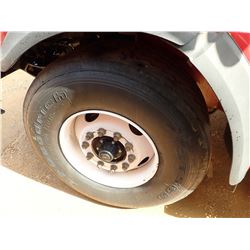 2016 INTERNATIONAL 5900I DUMP TRUCK, VIN/SN:3HTNUAPT3GN030324 - TRI-AXLE, 455 HP CUMMINS ISX15 ENGIN