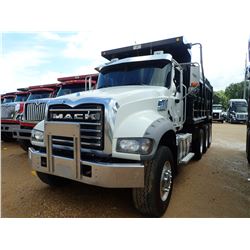 2015 MACK GU713 DUMP TRUCK, VIN/SN:1M2AX04C6FM021761 - TRI-AXLE, 405 HP MACK MP7 405M ENGINE, ALLISO