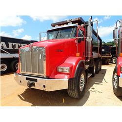 2007 KENWORTH T800 DUMP TRUCK, VIN/SN:1HKDXBTX07J179290 - TRI AXLE, 475HP CAT C15 ENGINE, 8LL TRANS,