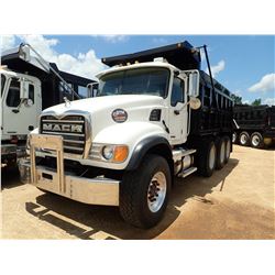 2005 MACK CV713 DUMP TRUCK, VIN/SN:1M2AG11C25M020468 - TRI-AXLE, MACK AMI-370 DIESEL ENGINE, 10 SPEE