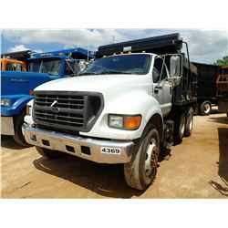 2001 FORD F750 DUMP TRUCK, VIN/SN:3FDXF75R01MA50369 - T/A, CAT DIESEL, 7 SPEED TRANS, 33K GVWR, 10' 