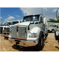 2019 KENWORTH T880 TRUCK TRACTOR, VIN/SN:1XKZP4TX7KJ240759 - TRI-AXLE, 565 HP CUMMINS X15 ENGINE, 18