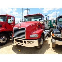 2007 MACK CXN613 TRUCK TRACTOR, VIN/SN:1M1AK06Y67N019645 - REMACK ENGINE, T310M TRANS, 44K REARS, 12