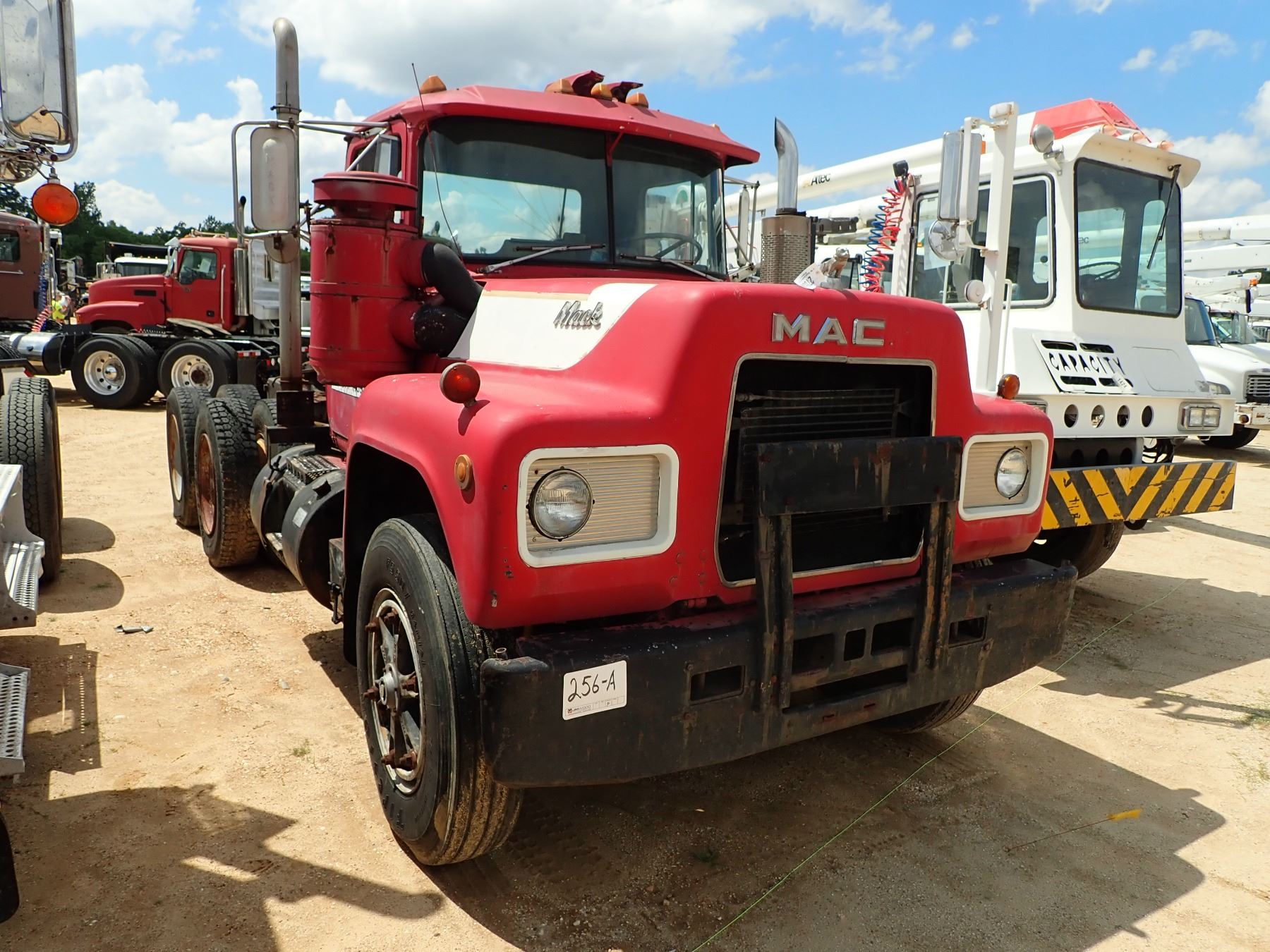 MACK TRUCK TRACTOR, VIN/SNR686ST21470 T/A, MACK DIESEL, 6 SPEED