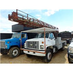 1995 GMC KODIAK LOADER TRUCK, VIN/SN:1GBL7H1J0SJ101202 - S/A, CAT 3116 DIESEL ENGINE, 6 SPEED TRANS,