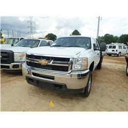 2012 CHEVROLET 2500HD FLATBED TRUCK, VIN/SN:1GC1KVCG2CF103197 - 4X4, CREW CAB, VORTEC V8 GAS ENGINE,