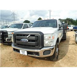 2011 FORD F350 FLATBED, VIN/SN:BEC84361 - CREW CAB, FORD POWER STROKE DIESEL ENGINE, A/T, 10' FLATBE