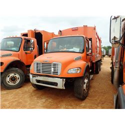 2004 FREIGHTLINER M2 BUSINESS GARBAGE TRUCK, VIN/SN:1FUHCYDC24HN118930 - T/A, DIESEL ENGINE, ALLISON
