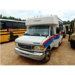 2003 FORD E350 PASSENGER VAN, VIN/SN:1FDWE35673HA62786 - GAS ENGINE, A/T WHEEL CHAIR LIFT, ODOMETER 