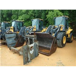 2015 JOHN DEERE 544K WHEEL LOADER, VIN/SN:665659 - QUICK COUPLER, BUCKET, FORKS, JIB, CAB, A/C, 20.5