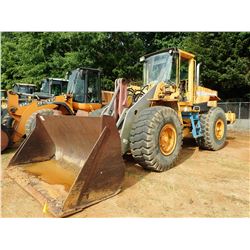 VOLVO L120C WHEEL LOADER, VIN/SN:V61314 - BUCKET, COUPLER, AUX HYD, CAB, 23.5-25 TIRES