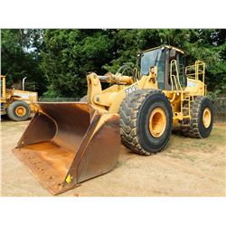 JOHN DEERE 744J WHEEL LOADER, VIN/SN:587207 - BUCKET, CAB, A/C, 29.5R25 TIRES, METER READING 14,398 