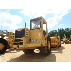 CAT 621F MOTOR SCRAPER, VIN/SN:4SK00634 - CANOPY, 33.25-29 TIRES, METER READING 5,679 HOURS