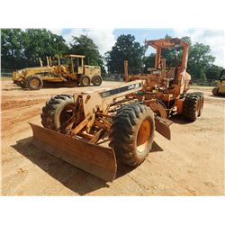 LEEBOY 685 MOTOR GRADER, VIN/SN:375 - 10' MOLDBOARD, FRONT MOUNTED BLADE, CANOPY, 15-19.5 TIRES, MET