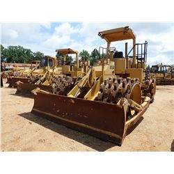 CAT 815B COMPACTOR, VIN/SN:17Z00996 - BLADE, CANOPY, METER READING 282 HOURS