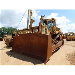 CAT D9N CRAWLER TRACTOR, VIN/SN:6XJ00692 - SEMI U BLADE W/TILT, MULTI-SHANK RIPPER, CAB, A/C, METER 