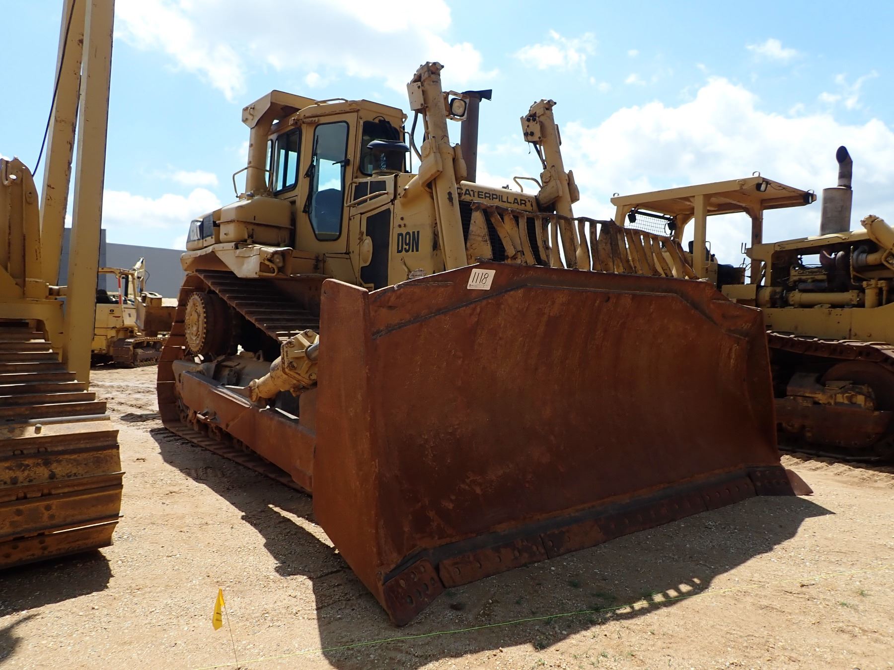 CAT D9N CRAWLER TRACTOR, VIN/SN:6XJ00692 - SEMI U BLADE W/TILT, MULTI ...