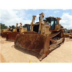 2001 CAT D8R SERIES II CRAWLER TRACTOR, VIN/SN:6YZ00396 - SEMI-U BLADE W/TILT, DIFF STEER, CAB, A/C,