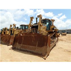 2001 CAT D8R SERIES II CRAWLER TRACTOR, VIN/SN:6YZ00359 - SEMI-U BLADE W/TILT, DIFF STEER, CAB, A/C,