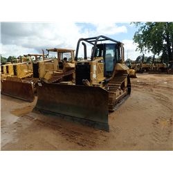 2014 CAT D6N XL CRAWLER TRACTOR, VIN/SN:PER00746 - 6 WAY BLADE, DIFF STEER, GPS READY, CAB, A/C, SWE