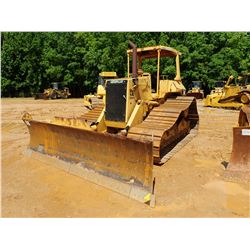CAT D5H SERIES II CRAWLER TRACTOR, VIN/SN:1DD5798 - 6 WAY BLADE, CANOPY, METER READING 6,104 HOURS
