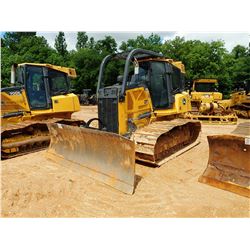 2016 JOHN DEERE 700K LGP CRAWLER TRACTOR, VIN/SN:292952 - 6 WAY BLADE, GPS READY, CAB, A/C, SWEEPS, 