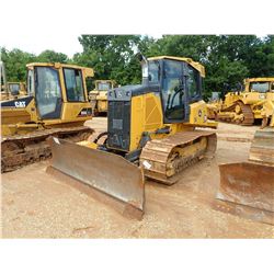 2015 JOHN DEERE 650K LGP CRAWLER TRACTOR, VIN/SN:278427 - 6 WAY BLADE, MULTI-SHANK REAR RIPPER, CAB,