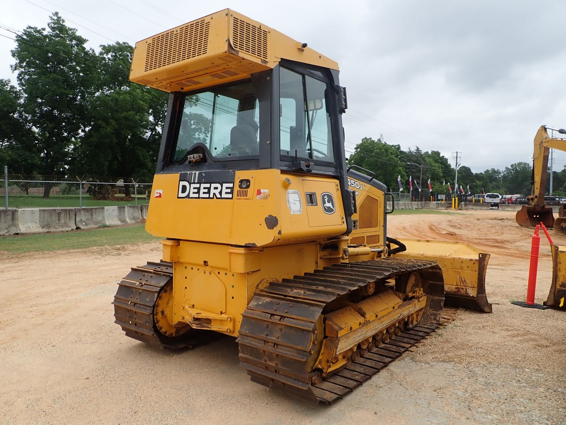 2008 JOHN DEERE 450J LGP CRAWLER TRACTOR VIN SN 161312 6 WAY BLADE 2008-john-deere-450j-lgp-crawler-tractor-vin-sn-161312-6-way-blade
