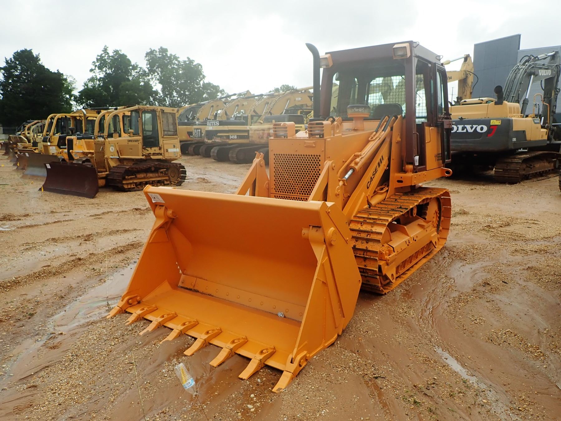 CASE 1155E CRAWLER LOADER VIN SN JAK0009857 MP BUCKET WINCH CAB A case-1155e-crawler-loader-vin-sn-jak0009857-mp-bucket-winch-cab-a